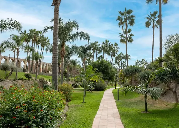 Tetuan 17 Oasis Apartment Nerja